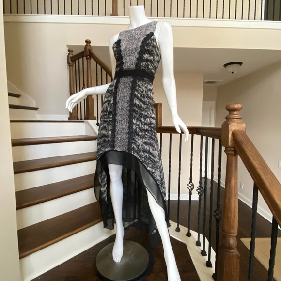 BCBG Max Azria High Low Animal Print Maxi - JJ0366 - Picture 10 of 12